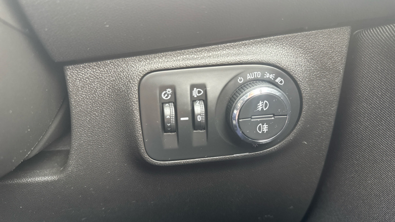 Vauxhall Corsa 1.4 Energy 3dr [AC] Petrol Hatchback